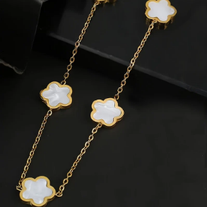 Olivia® Clover Jewellery Set