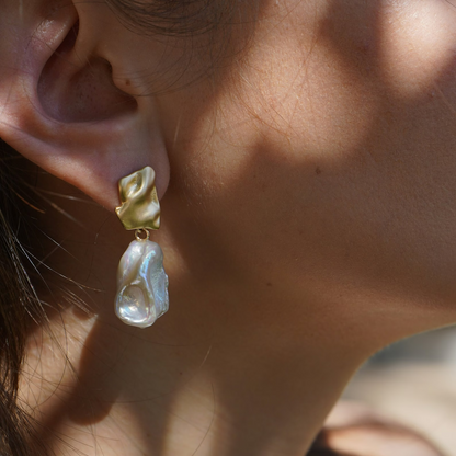 Rita® Pearl Earrings